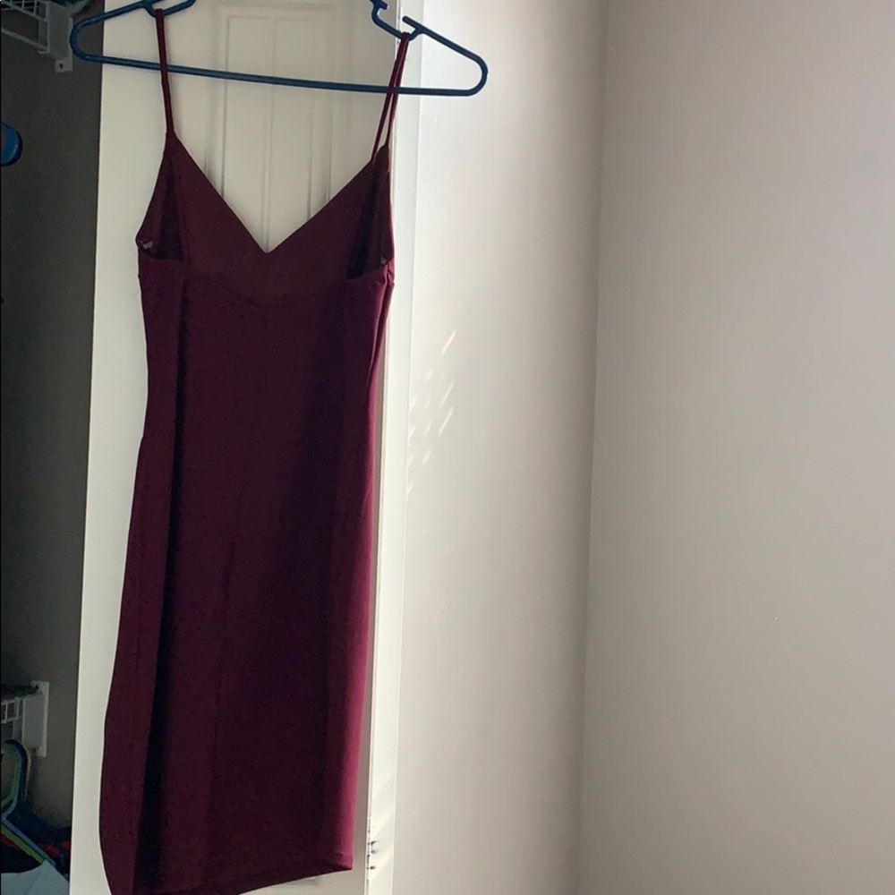 Tight dress with slit (comes with choker)